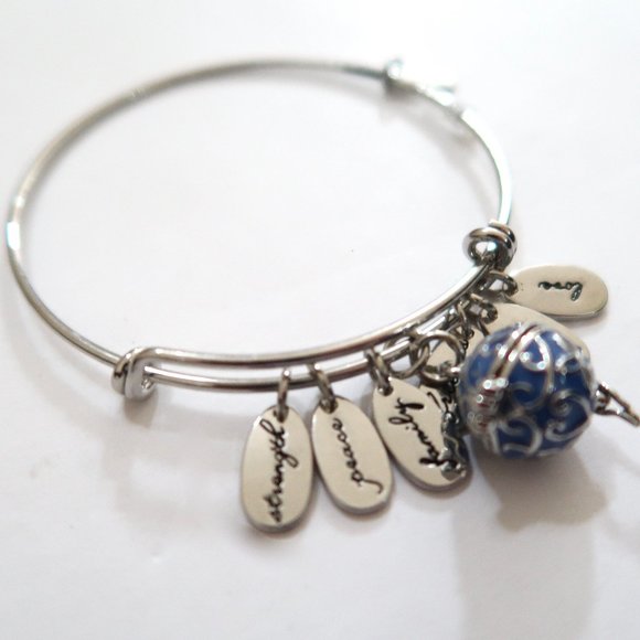ALEXA'S ANGELS Blessings Box Charm Bangle bracelet - Picture 6 of 6